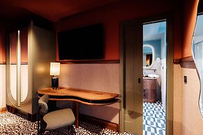 1.75 Paris La Trêve