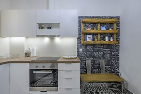 Acropolis Urban Oasis