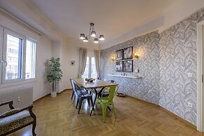 Acropolis Urban Oasis