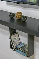 Acropolis Urban Oasis