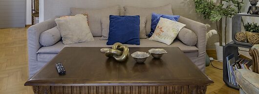 Acropolis Urban Oasis