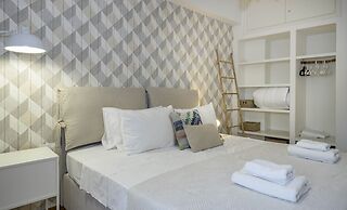 Acropolis Urban Oasis