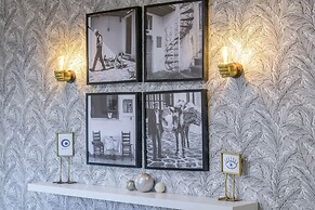 Acropolis Urban Oasis