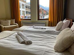 Room in Guest Room - Granat Double Room 3- Next to Gondola Lift