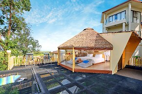 Beyond Skywalk Nangshi