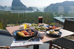 Beyond Skywalk Nangshi