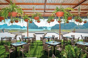 Beyond Skywalk Nangshi