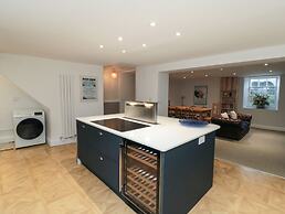 No.20 The Headland