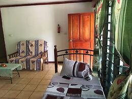 Yasawa Long Beach Hideout Resort