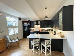 Lovely Comfortable 3BR Property