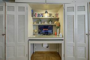 Syntagma Urban Oasis