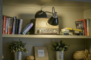 Syntagma Urban Oasis