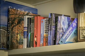 Syntagma Urban Oasis