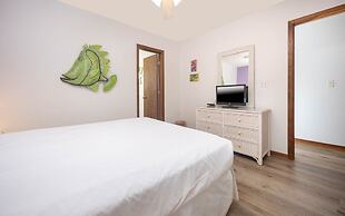 Conch Out 1405 4 Bedroom Home by Redawning