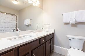 Phoenix West Ii 2809 3 Bedroom Condo