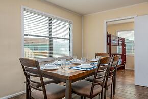 Boa Vista - 106 Ponchartrain 3 Bedroom Home by RedAwning