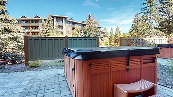 Juniper Crest #2 3 Bedroom Townhouse by RedAwning