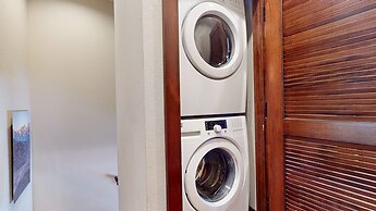 Juniper Crest #2 3 Bedroom Townhouse by RedAwning