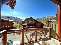 Juniper Crest #2 3 Bedroom Townhouse by RedAwning