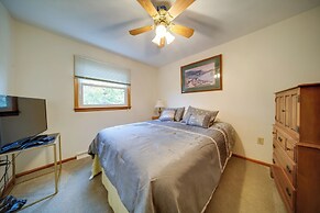 Cozy Ripley Apartment - 21 Mi to Downtown Erie!