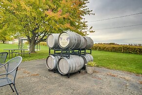 Cozy Ripley Apartment - 21 Mi to Downtown Erie!