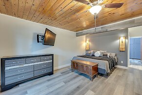 Spacious Hot Springs Lakehouse on Lake Hamilton!