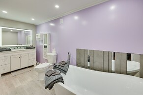 Spacious Hot Springs Lakehouse on Lake Hamilton!