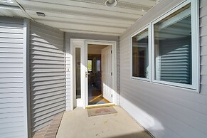 5 Mi to Dtwn: Pet-friendly 'wheatland Twin' Home!