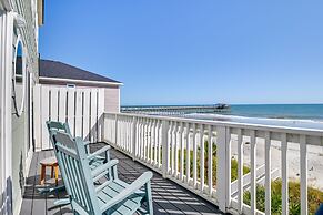 Oceanfront Murrells Inlet Home w/ Beach Access!