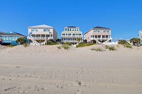 Oceanfront Murrells Inlet Home w/ Beach Access!