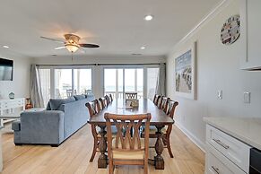 Oceanfront Murrells Inlet Home w/ Beach Access!
