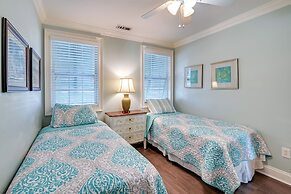 Beachfront Murrells Inlet Home - Walk to Pier!