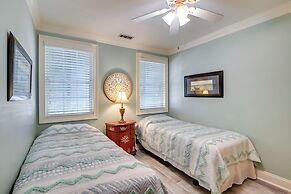 Beachfront Murrells Inlet Home - Walk to Pier!