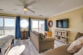 Beachfront Murrells Inlet Home - Walk to Pier!