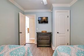 Beachfront Murrells Inlet Home - Walk to Pier!