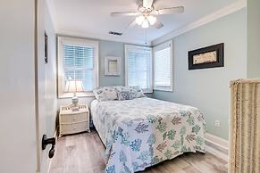 Beachfront Murrells Inlet Home - Walk to Pier!