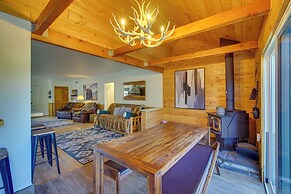 1 Mi to Lake: Home w/ Hot Tub & Gazebo in Big Bear