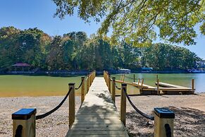 The Retreat at Lake Norman: Boat Dock & Pool!
