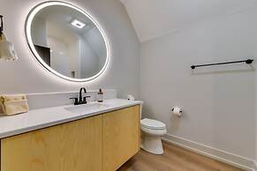 The Retreat at Lake Norman: Boat Dock & Pool!