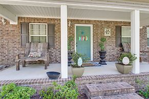 Hot Springs Home w/ Deck: 8 Mi to Downtown!