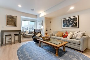 Jefferson Park Apartment: Walk to Empower Field!