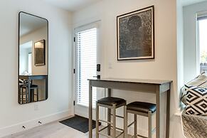 Jefferson Park Apartment: Walk to Empower Field!