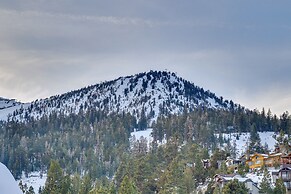 Mammoth Lakes Condo - Steps to Ski Lift!