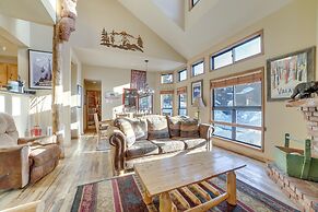 Mammoth Lakes Condo - Steps to Ski Lift!