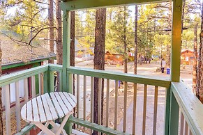 Near Skiing & Hiking: Dog-friendly Big Bear Cabin