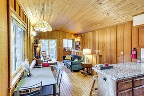 Near Skiing & Hiking: Dog-friendly Big Bear Cabin