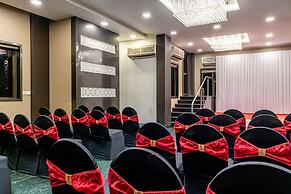 Treebo The Blue Roof