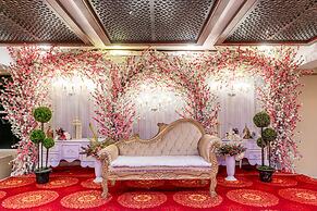 Treebo The Blue Roof