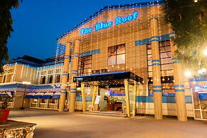 Treebo The Blue Roof