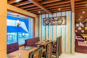 Treebo The Blue Roof